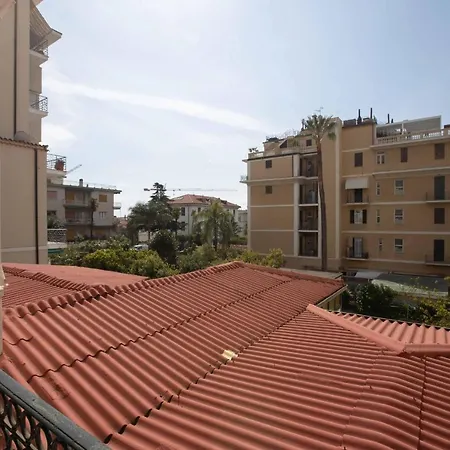 Residence Villa Virginia Int בורדיגרה